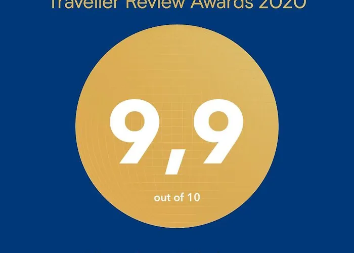 Blue Sea Apartment *